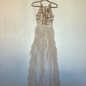 Nights by teeze me evening dress with tulle and waves size 1 Cream floral